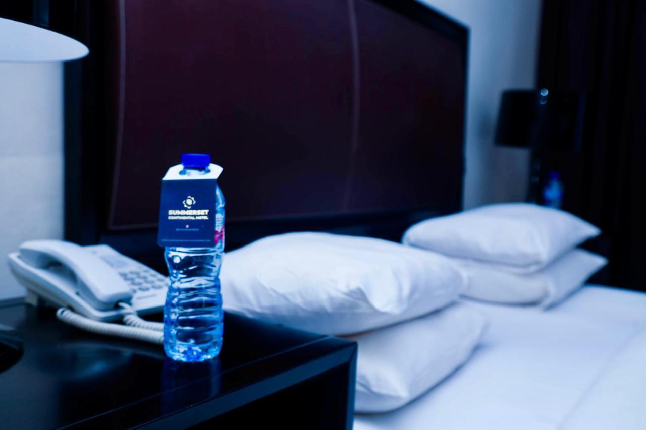 Summerset Continental Hotel Gana Mobushipe Buitenkant foto